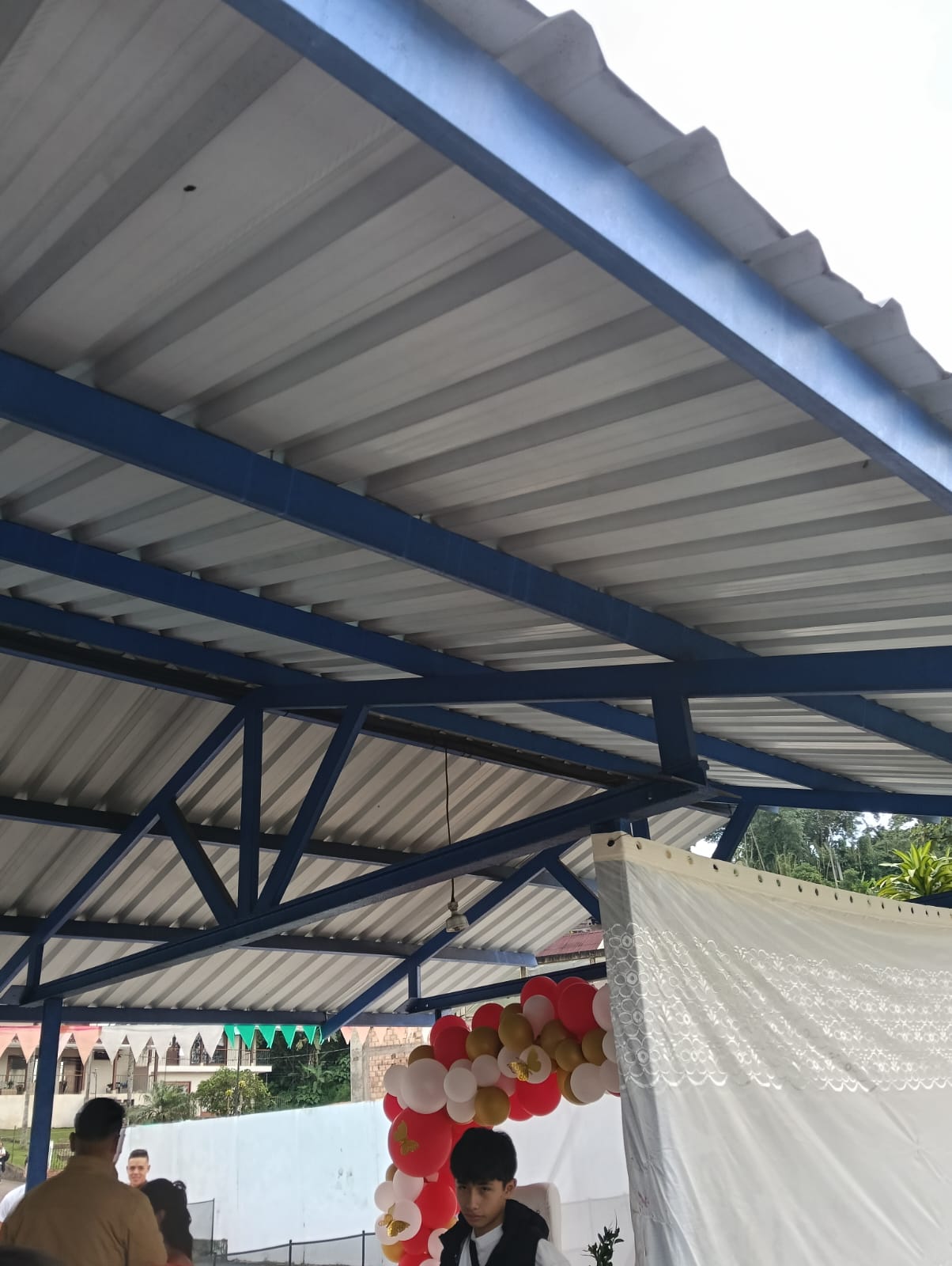 Montaje de i infraestructura para cubiertas
