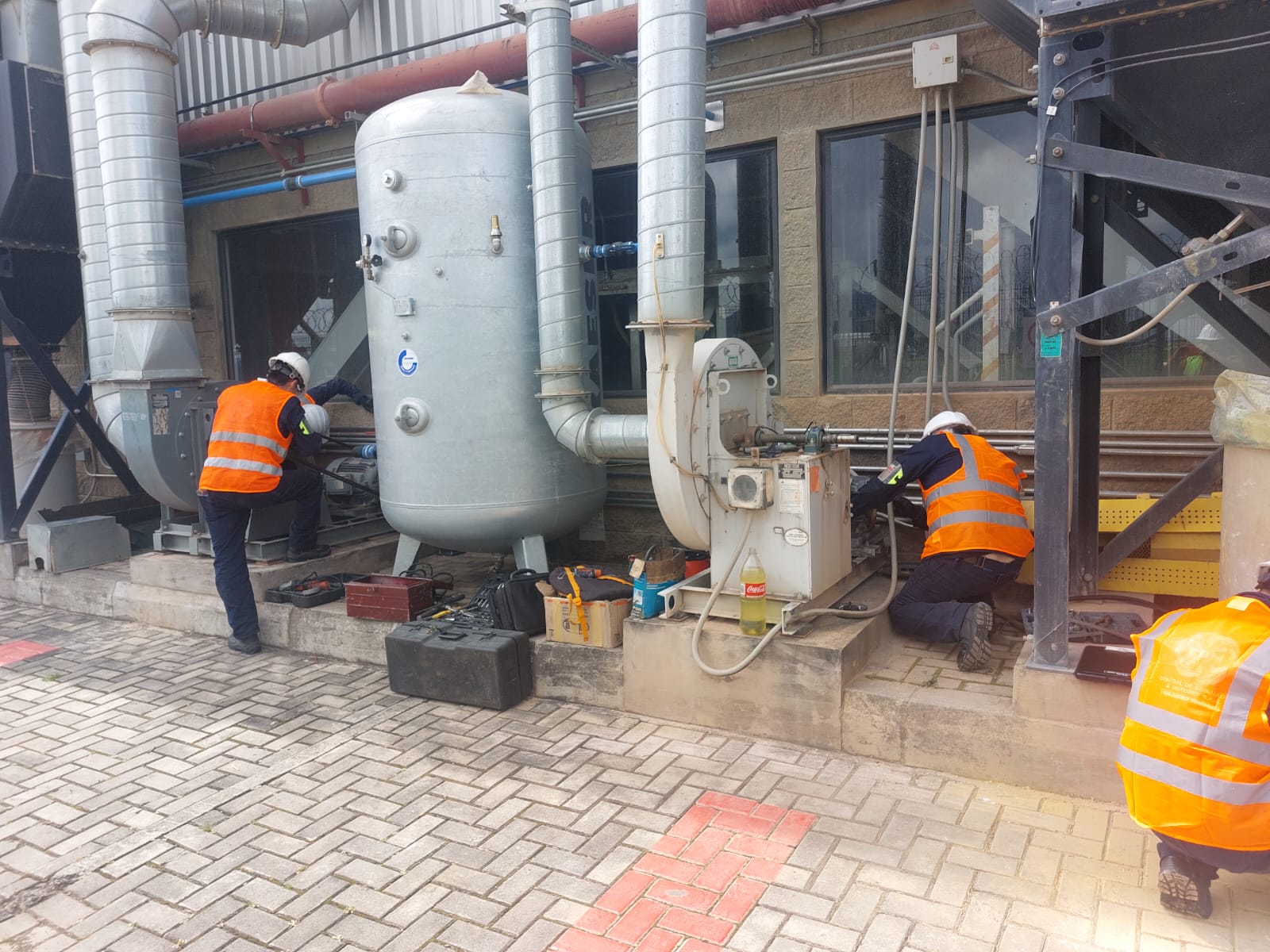 Mantenimiento a sistemas de ventilación 